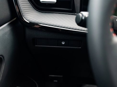 New 2026 Nissan Kicks SR image 13