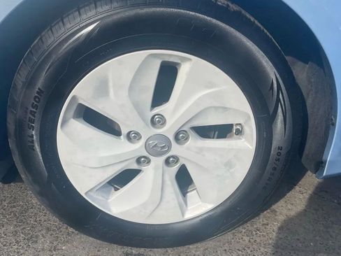 Used 2013 Hyundai Sonata Hybrid FWD image 7