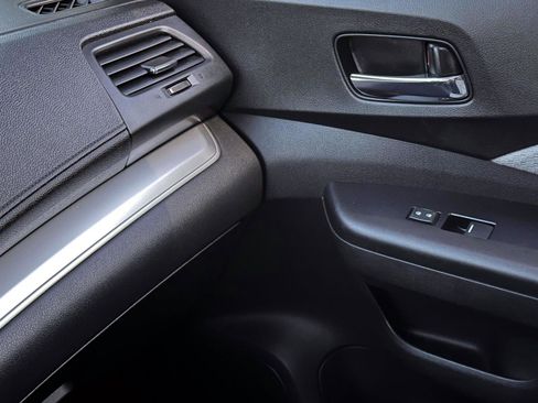 Used 2016 Honda CR-V EX image 26