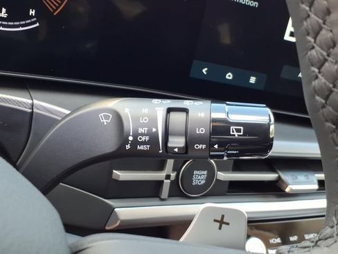 New 2026 Hyundai Santa Fe SEL FWD image 28