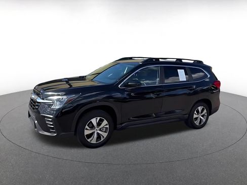 Used 2025 Subaru Ascent Premium AWD/4WD image 4