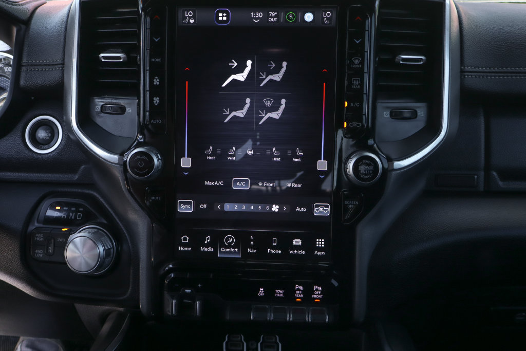 Used 2024 RAM 2500 Laramie w/ Night Edition AWD/4WD image 31