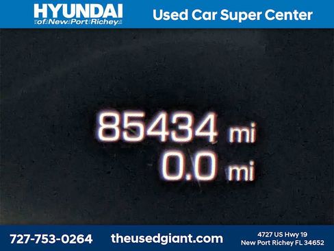 Used 2018 Porsche Panamera 4S image 39