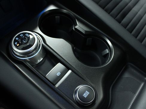 New 2026 Ford Explorer ST-Line w/ ST-Line Street Pack image 24