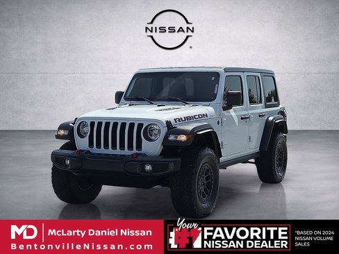 Used 2021 Jeep Wrangler Unlimited Rubicon w/ Xtreme Recon 35" Tire Package AWD/4WD image 2