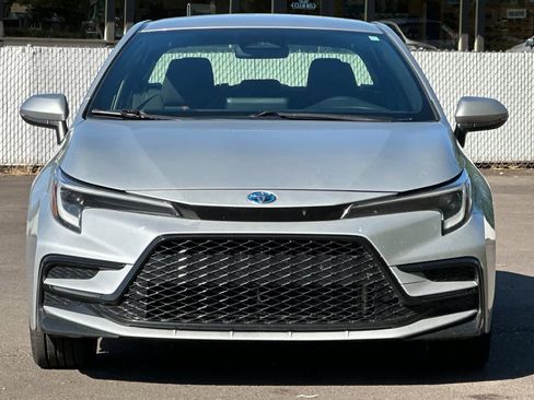 Used 2024 Toyota Corolla SE AWD/4WD image 10