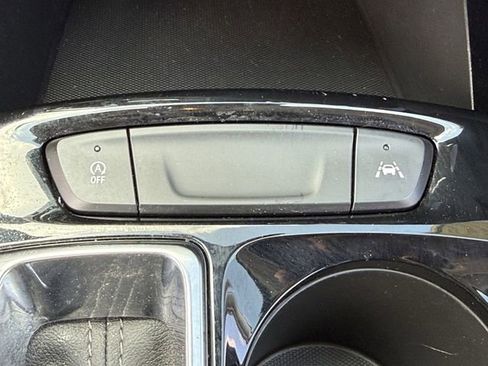 Used 2025 Chevrolet Trax LT image 22