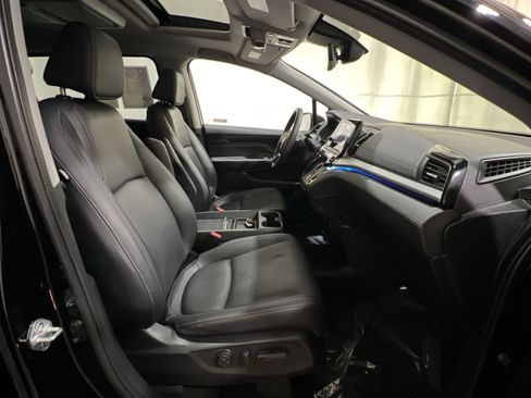 Used 2024 Honda Odyssey Touring image 35