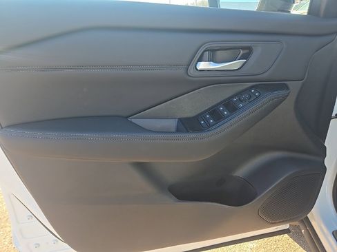 New 2026 Nissan Rogue SV image 12