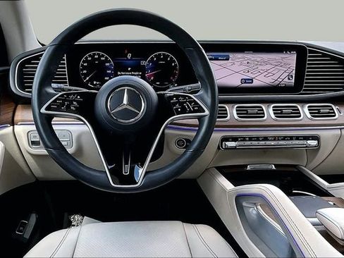 Certified 2024 Mercedes-Benz GLE 350 4MATIC image 11