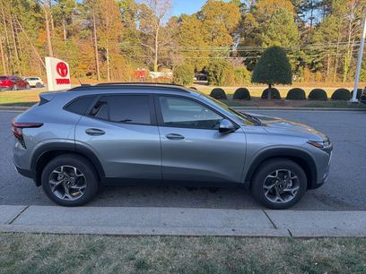 Used 2025 Chevrolet Trax LT w/ Driver Confidence Package