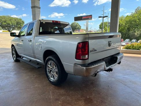 Used 2016 RAM 1500 Big Horn image 4