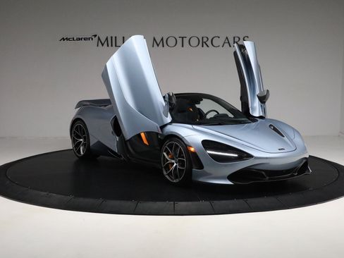 Used 2023 McLaren 720S Performance RWD image 24