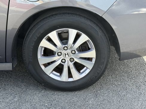 Used 2015 Honda Odyssey EX-L image 32