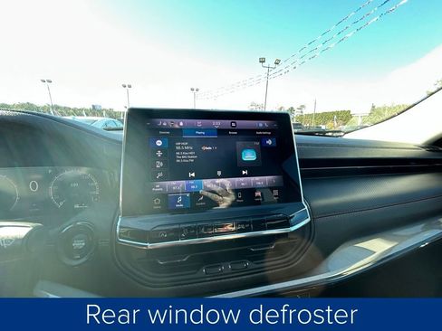 Used 2022 Jeep Compass Trailhawk w/ Trailhawk Elite Group image 35