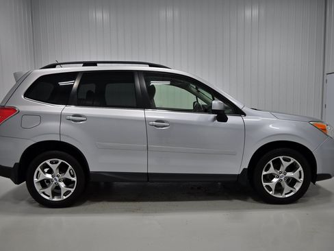 Used 2014 Subaru Forester 2.5i Limited AWD/4WD image 29