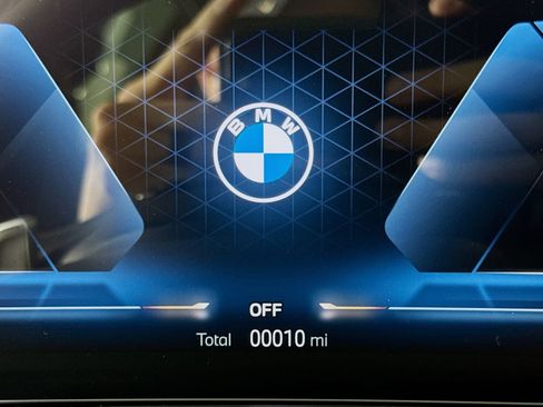 New 2026 BMW X5 sDrive40i w/ Climate Comfort Package image 12