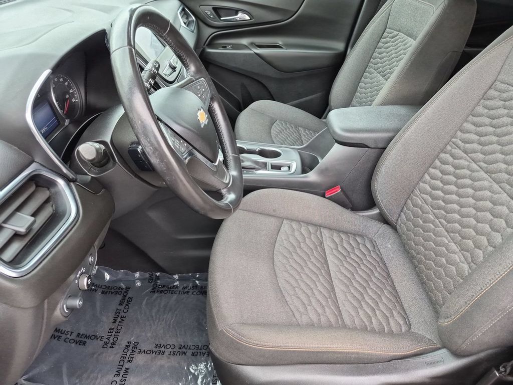 Used 2021 Chevrolet Equinox LT AWD/4WD image 15