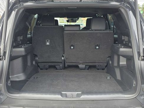 Used 2025 Toyota 4Runner TRD Off-Road Premium AWD/4WD image 18