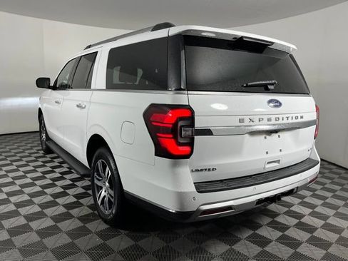 Used 2024 Ford Expedition Max Limited AWD/4WD image 12