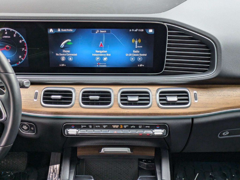 Used 2023 Mercedes-Benz GLE 350 4MATIC image 18