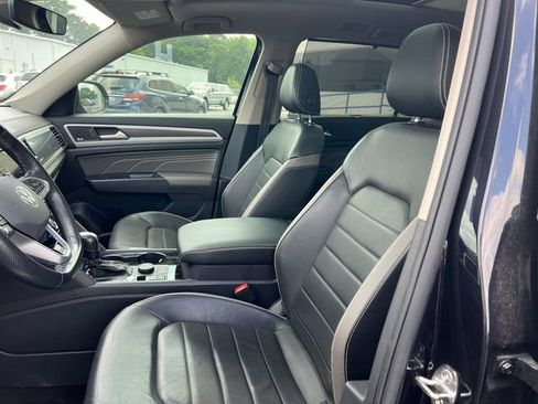 Used 2021 Volkswagen Atlas SEL Premium R-Line AWD/4WD image 3