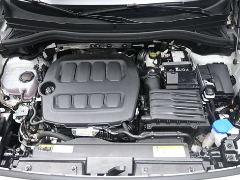Used 2025 Volkswagen Tiguan S FWD image 31