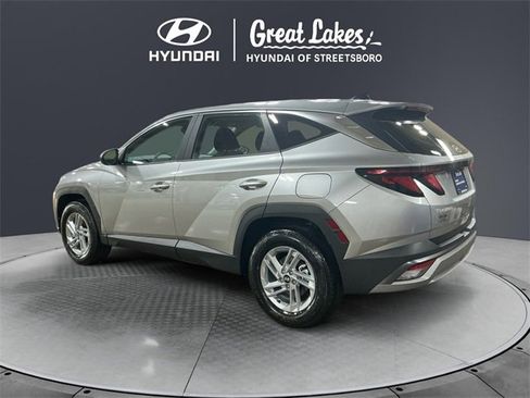 Certified 2026 Hyundai Tucson SE image 3