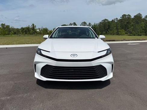 Used 2026 Toyota Camry LE image 15