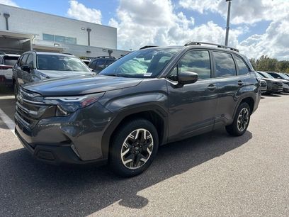 Used 2025 Subaru Forester Premium w/ Convenience Package #1