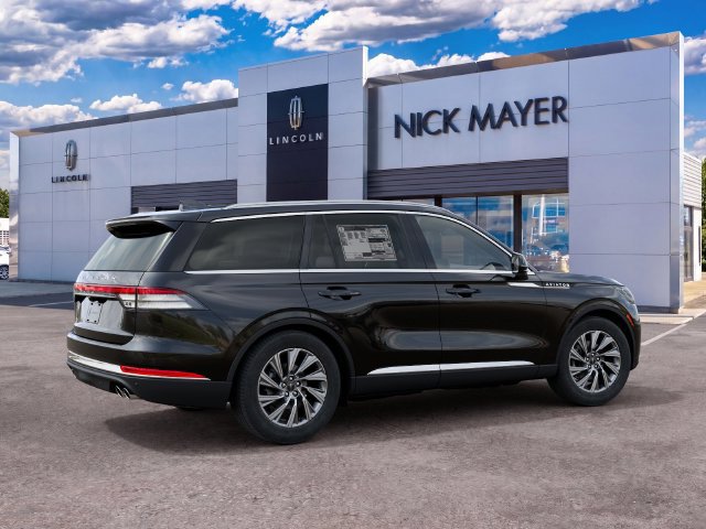New 2027 Lincoln Aviator AWD image 6