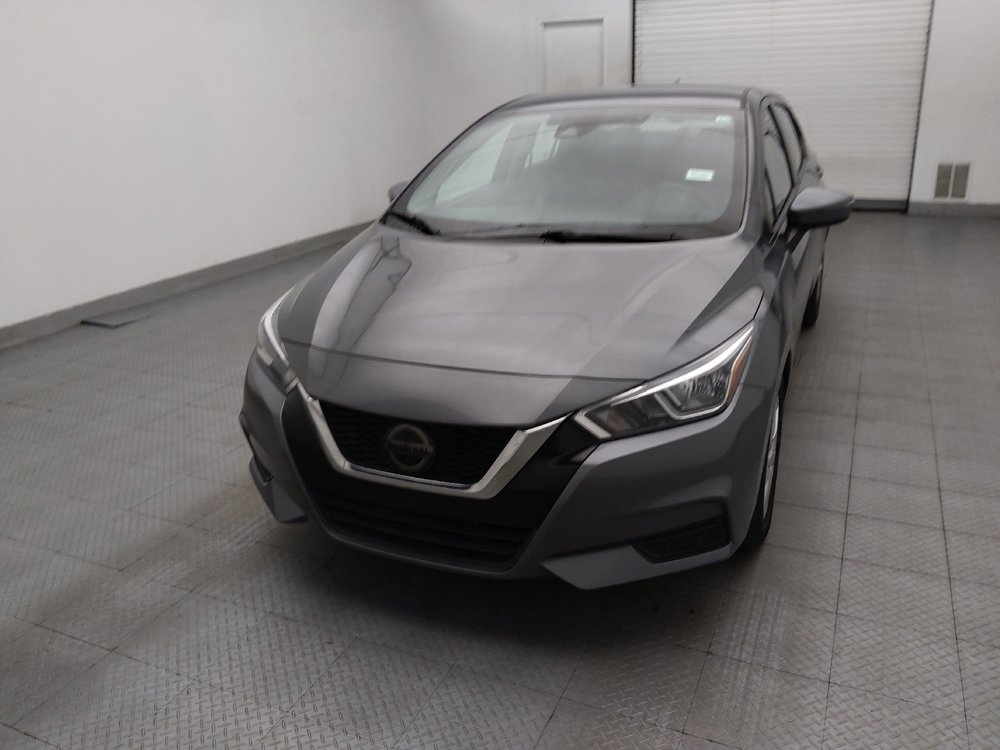 Used 2020 Nissan Versa SV FWD image 15