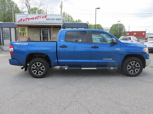 Used 2017 Toyota Tundra SR5 w/ TRD Off Road Package AWD/4WD image 3