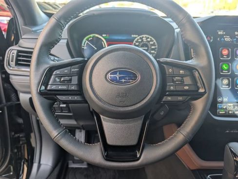 Used 2026 Subaru Forester Touring AWD/4WD image 12