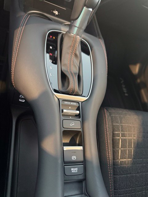 Certified 2026 Honda HR-V Sport image 11