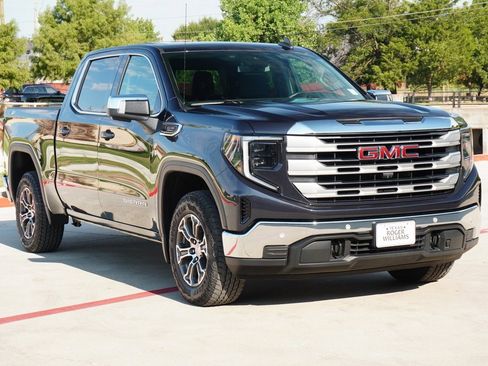 Used 2024 GMC Sierra 1500 SLE image 6
