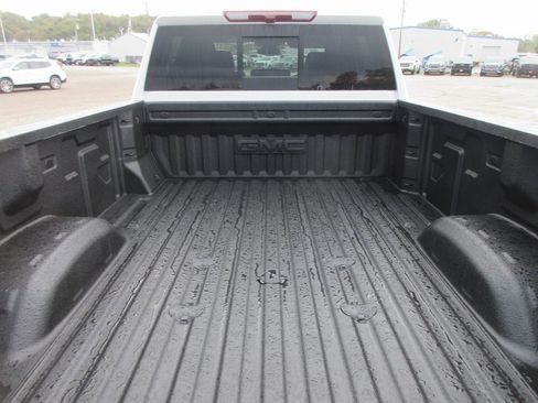 New 2026 GMC Sierra 3500 SLE w/ SLE Value Package image 7