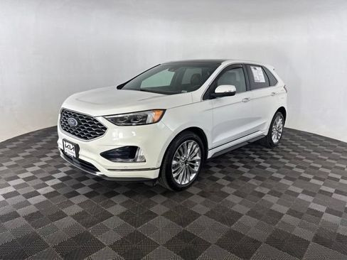 Used 2020 Ford Edge Titanium w/ Equipment Group 301A AWD/4WD image 5