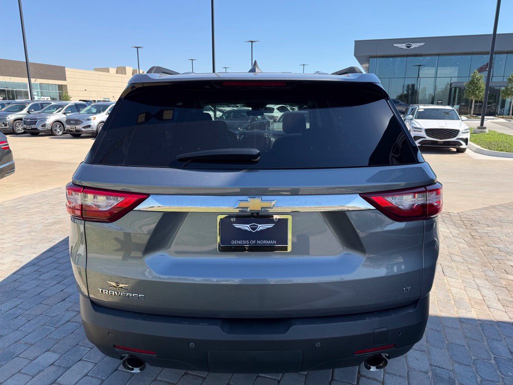 Used 2021 Chevrolet Traverse LT FWD image 4