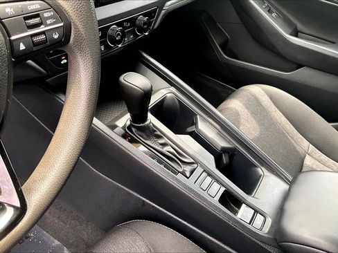 Used 2024 Honda Accord EX image 15