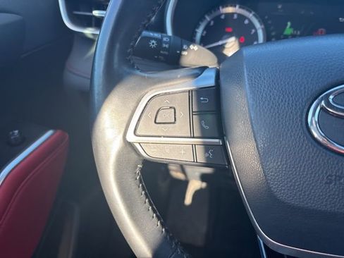 Used 2022 Toyota Highlander XSE image 29