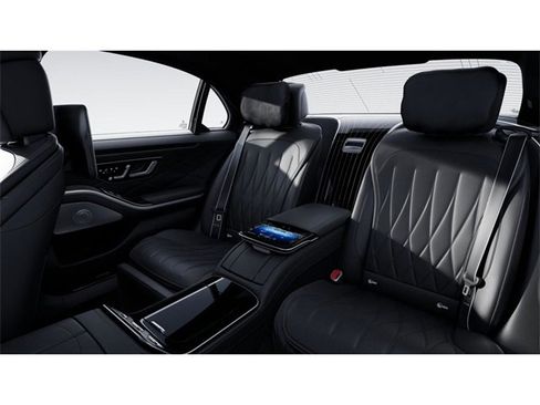 New 2025 Mercedes-Benz S 63 AMG S image 5