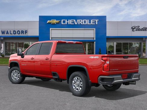New 2026 Chevrolet Silverado 2500 LT image 4