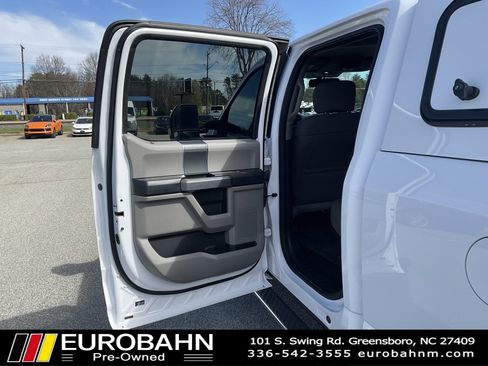 Used 2017 Ford F150 XLT w/ Equipment Group 302A Luxury image 11