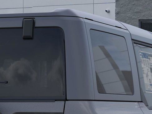New 2025 Ford Bronco 4-Door image 25