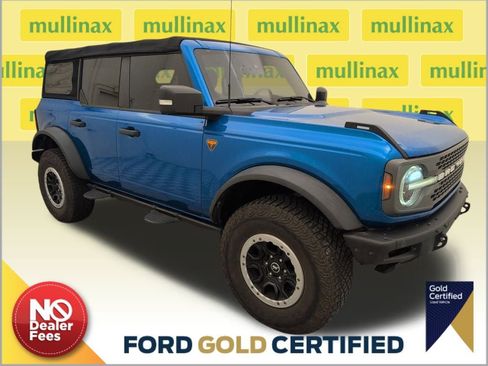 Used 2021 Ford Bronco Badlands image 1