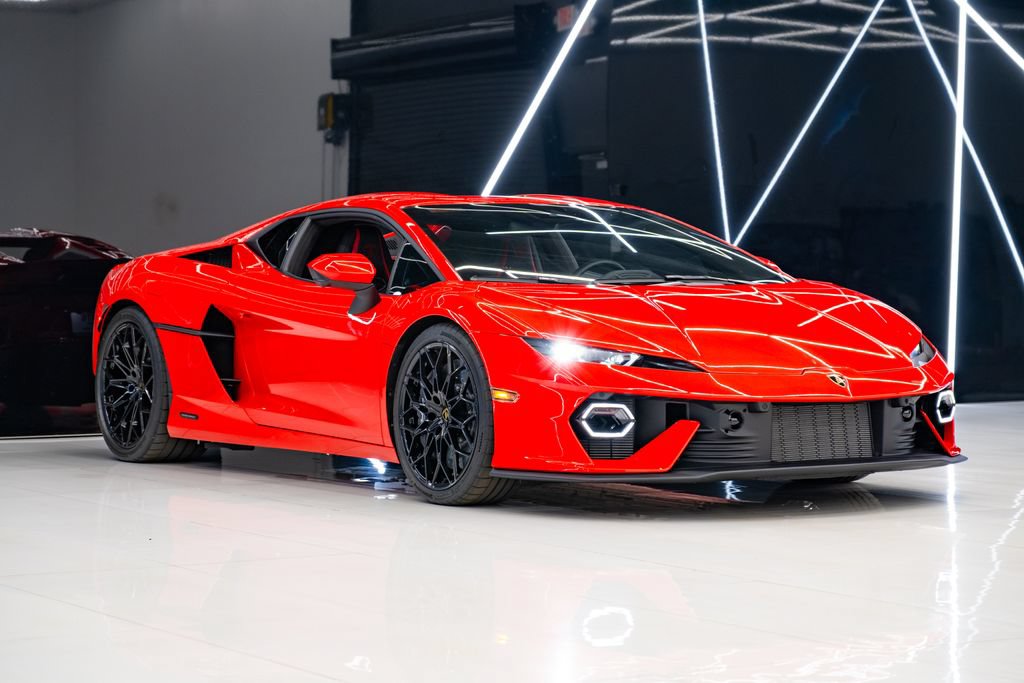 Used 2026 Lamborghini Temerario AWD/4WD image 1