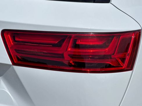 Used 2019 Audi Q7 3.0T Premium Plus w/ Premium Plus Package AWD/4WD image 33
