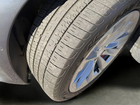 Used 2018 Tesla Model S 75D image 20