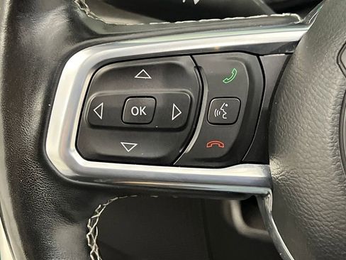 Used 2022 Jeep Wrangler Unlimited Sahara w/ Cold Weather Group image 41